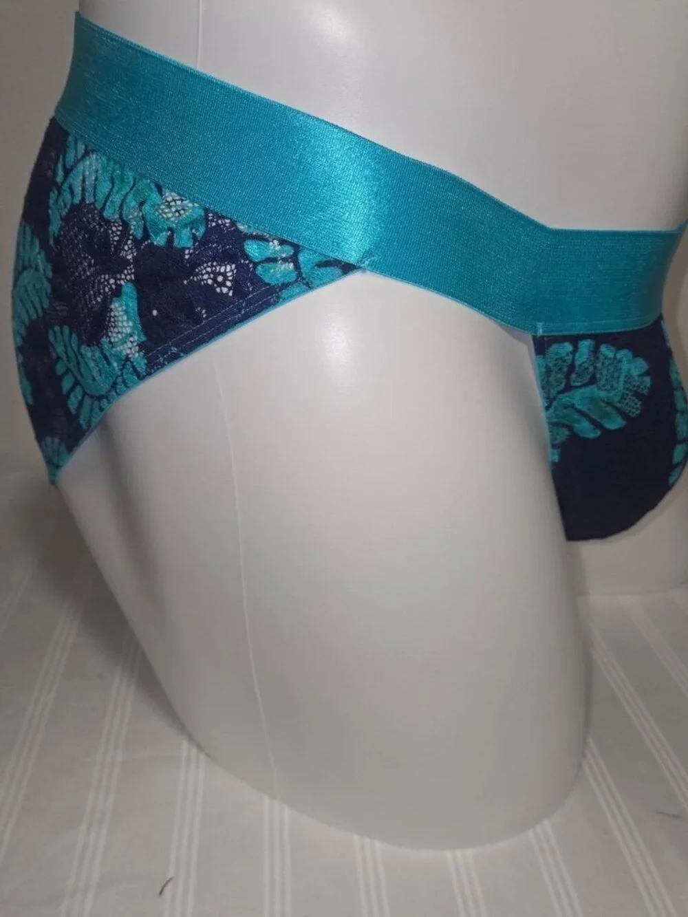 Cosabella Italian Lace Briefs Size XL